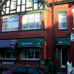 Katrina Guest House
